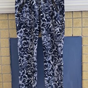 Athleta Black and White Patterned Pants